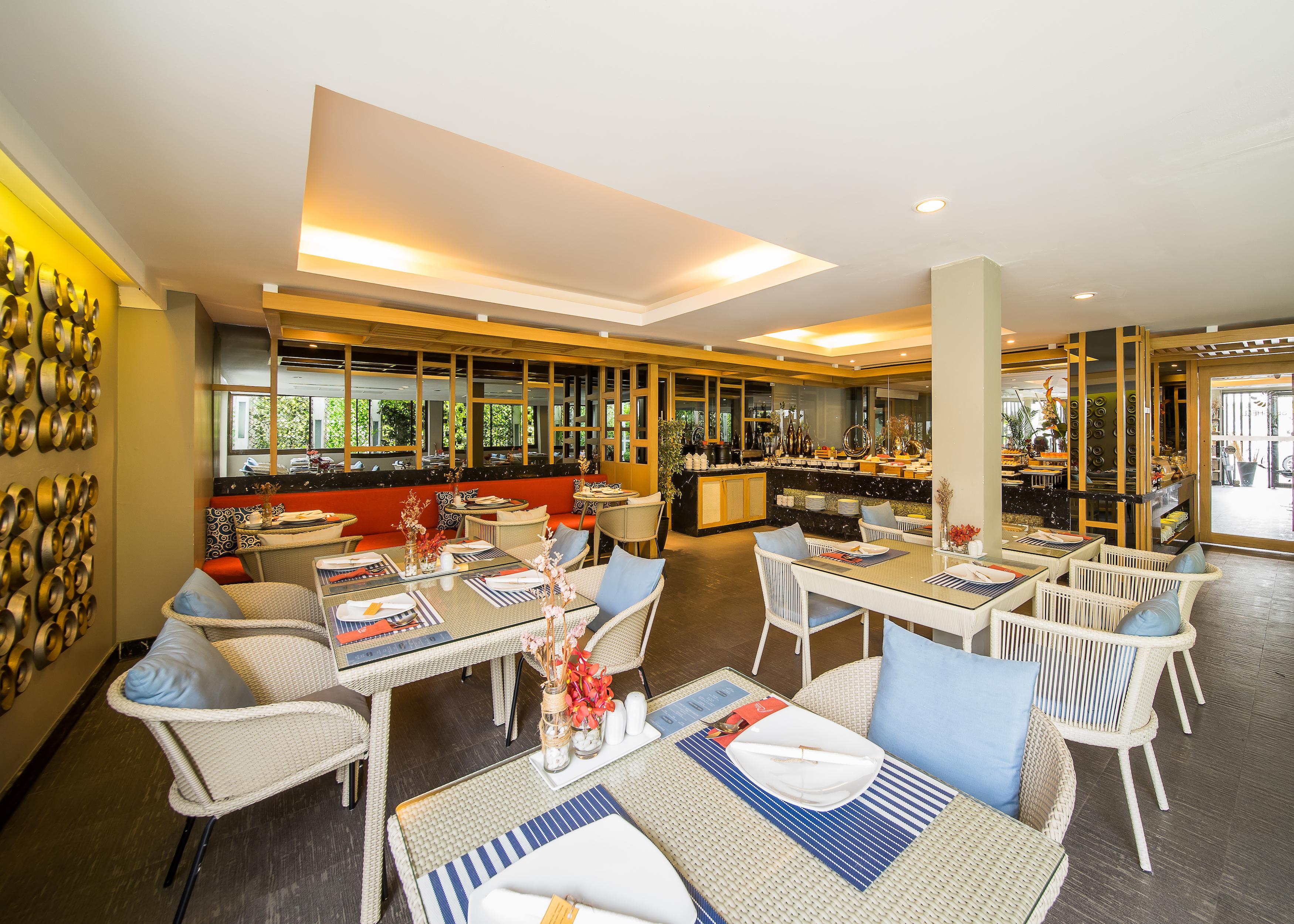 The Rock Hua Hin Beachfront Spa Resort Buitenkant foto