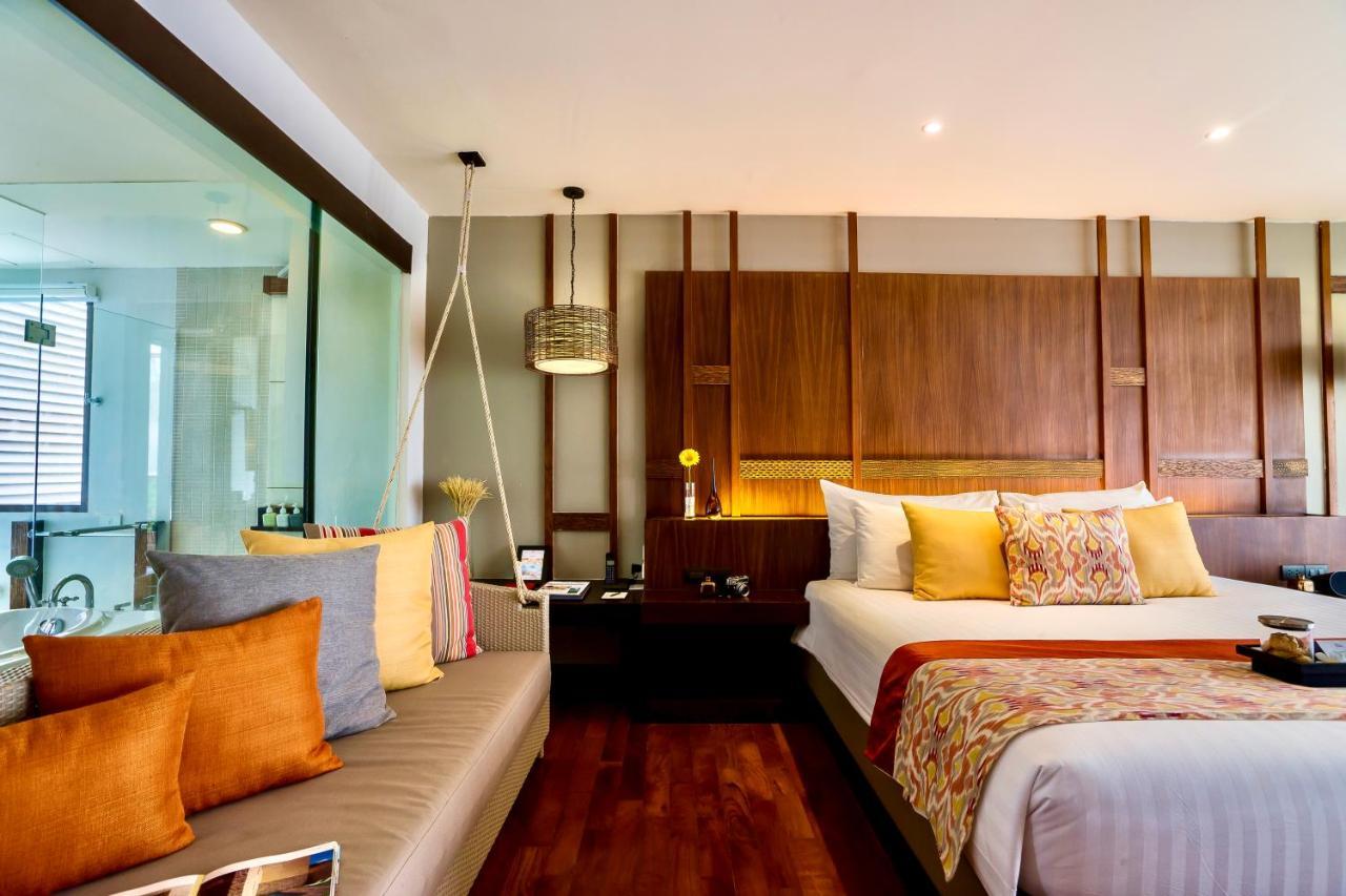 The Rock Hua Hin Beachfront Spa Resort Buitenkant foto