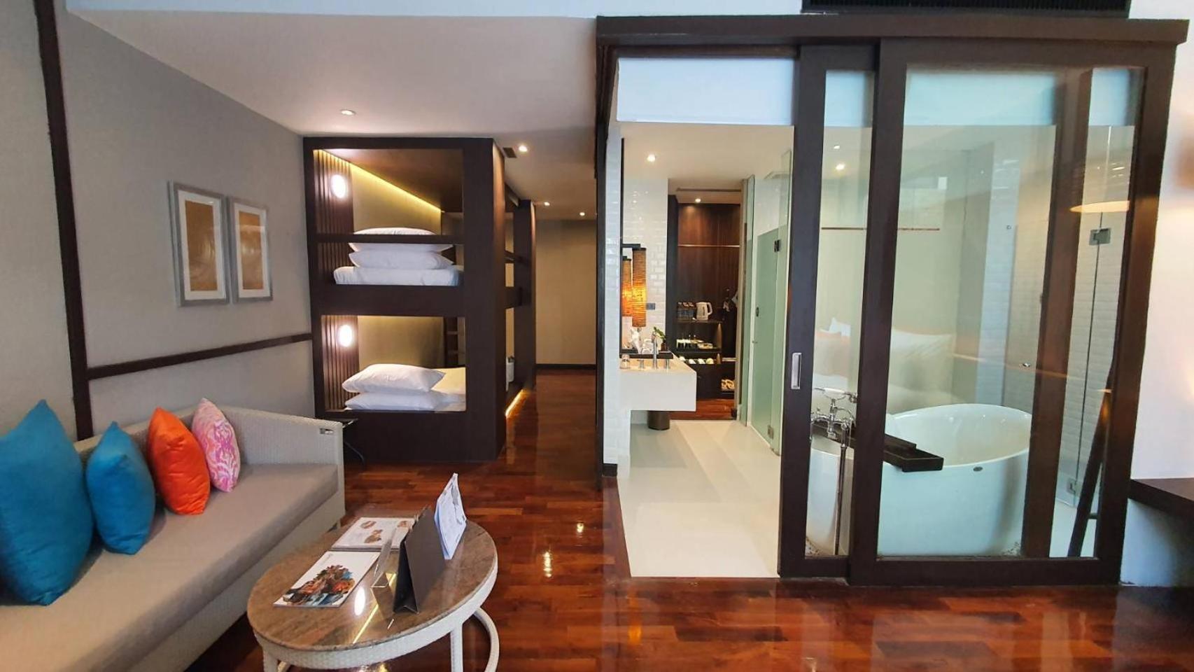 The Rock Hua Hin Beachfront Spa Resort Buitenkant foto
